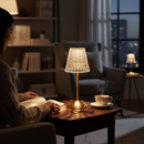 Luminária Abajur Cristal LED Recarregável com 3 Níveis de Luz | Corbã Utilidades