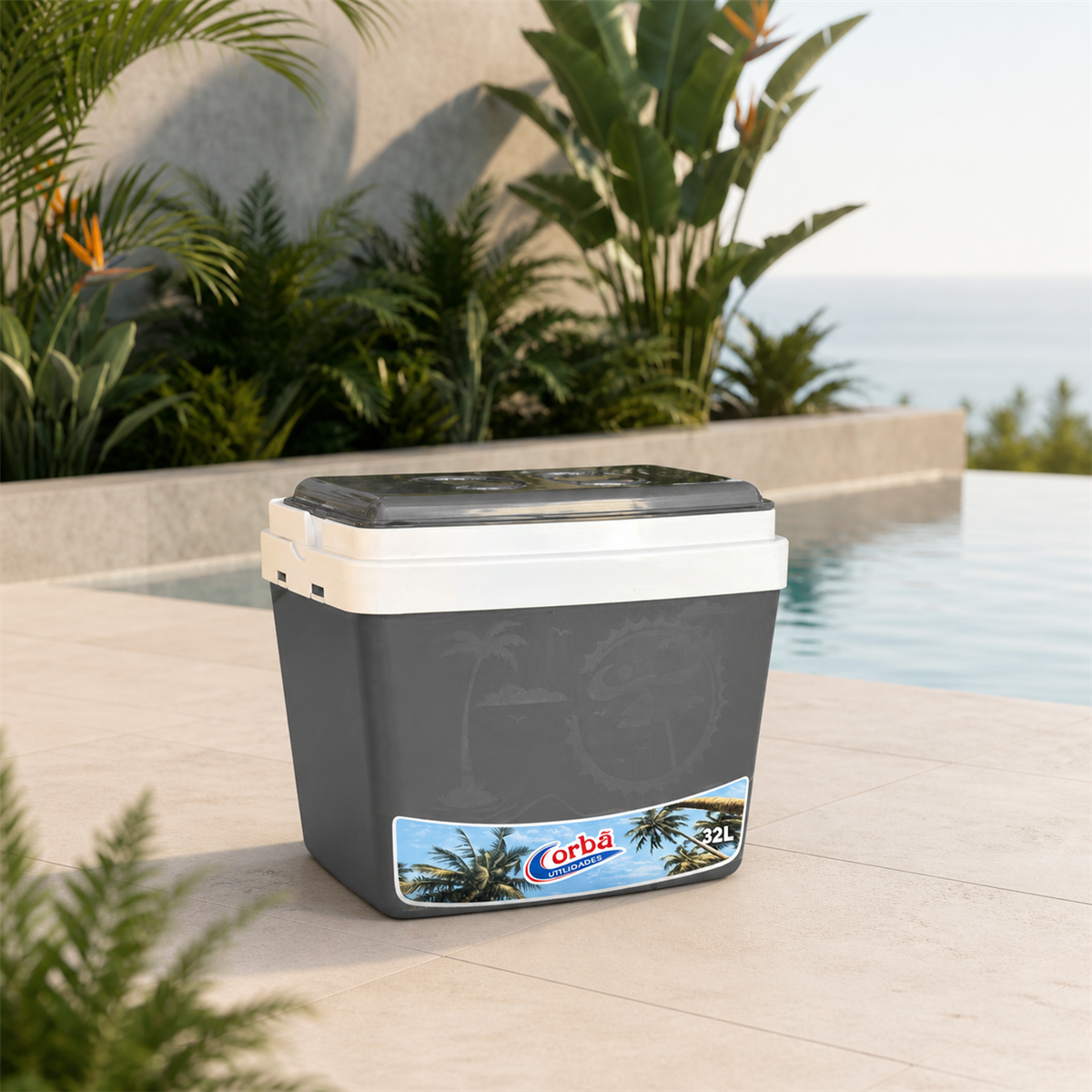 Caixa térmica Corbã 32 litros em ambiente de piscina